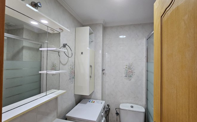 Resale - Apartment -
Torrevieja - Costa Blanca