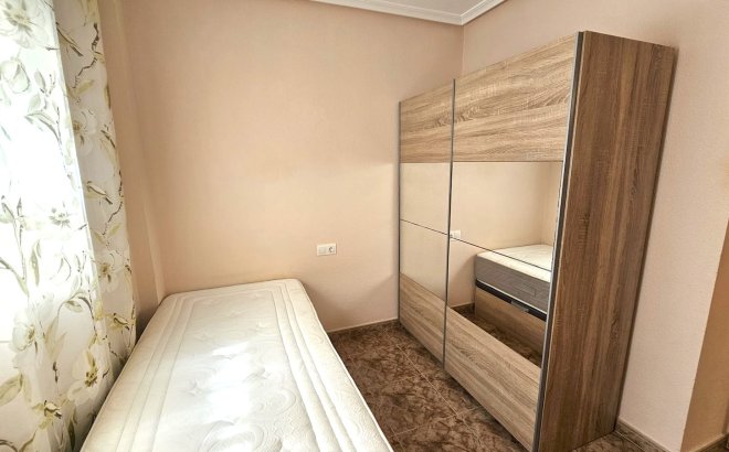 Resale - Apartment -
Torrevieja - Costa Blanca