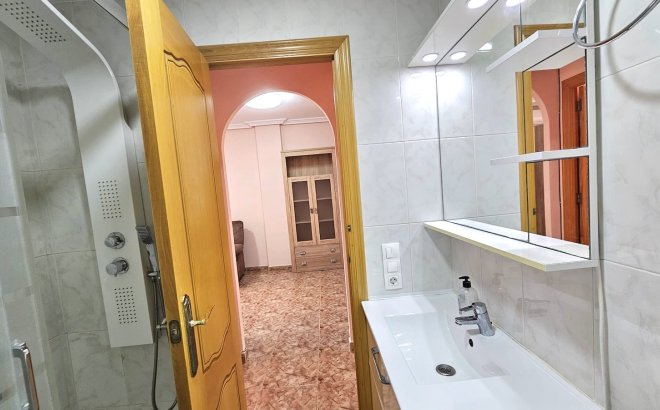 Resale - Apartment -
Torrevieja - Costa Blanca