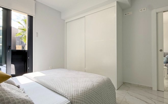 Resale - Apartment -
Orihuela Costa - Costa Blanca