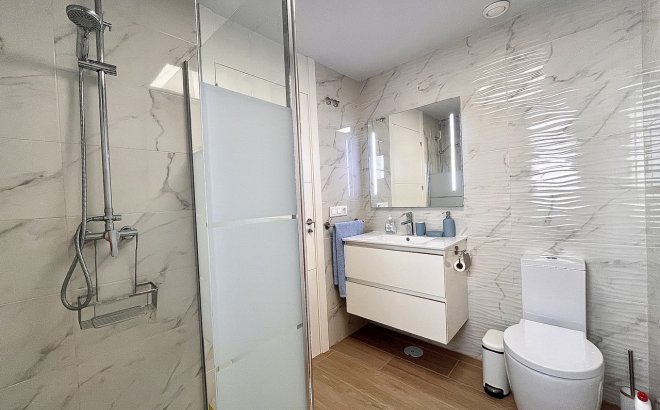 Herverkoop - Appartement -
Villamartin - Costa Blanca