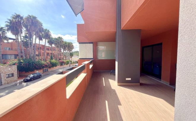 Herverkoop - Appartement -
Villamartin - Costa Blanca