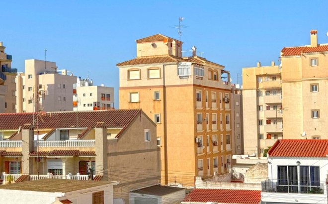 Resale - Dúplex -
Torrevieja - Costa Blanca