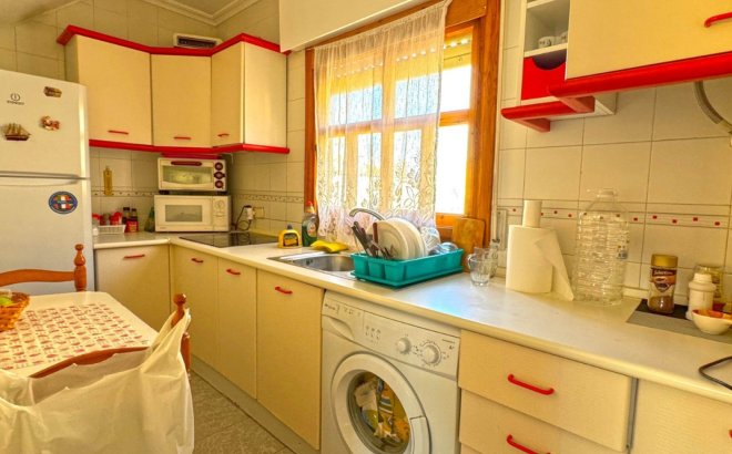 Resale - Dúplex -
Torrevieja - Costa Blanca