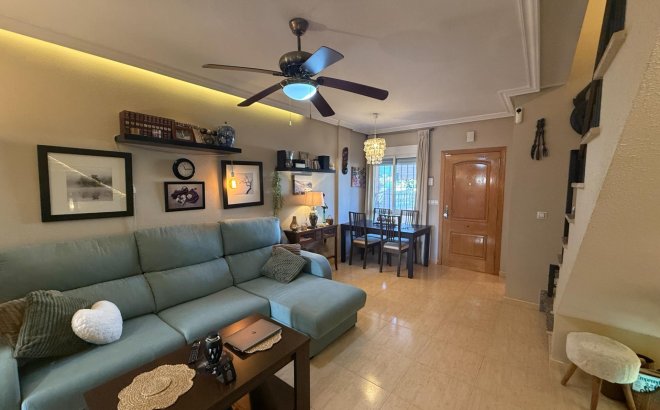 Resale - Semi Detached -
Torrevieja - El Limonar