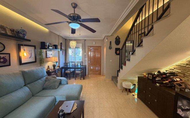 Resale - Semi Detached -
Torrevieja - El Limonar