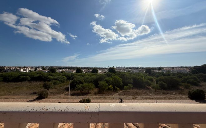 Resale - Semi Detached -
Torrevieja - El Limonar