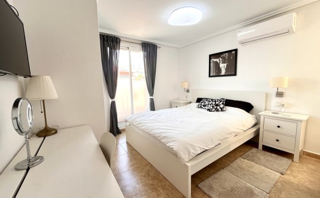 Revente - Town House -
La Mata - Costa Blanca