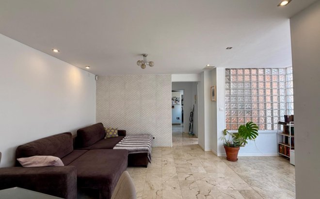 Resale - Villa -
Torrevieja - Los Frutales