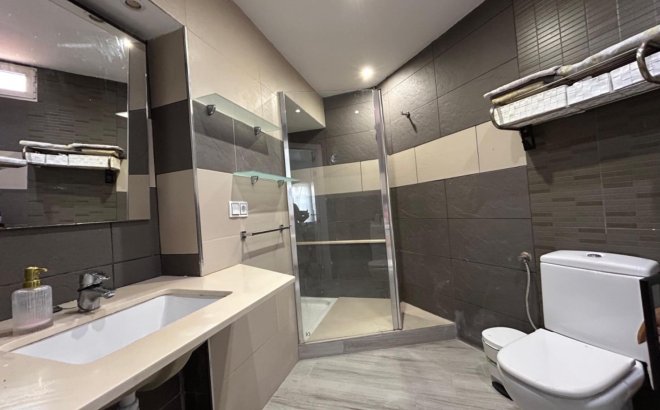 Resale - Villa -
Torrevieja - Los Frutales