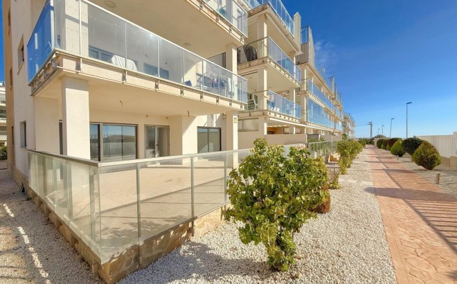 Resale - Apartment -
Orihuela Costa - La Zenia