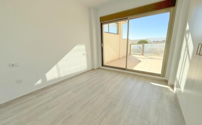 Resale - Apartment -
Orihuela Costa - La Zenia