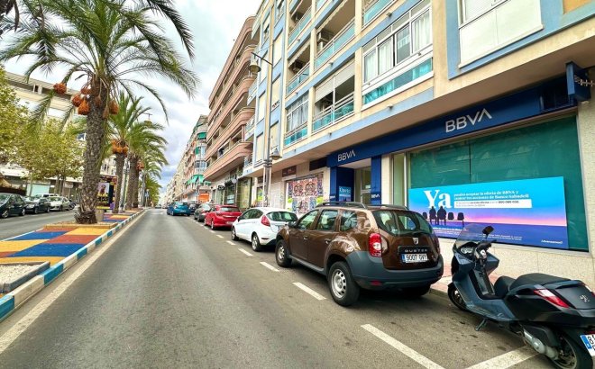 Resale - Apartment -
Torrevieja - Playa del Cura