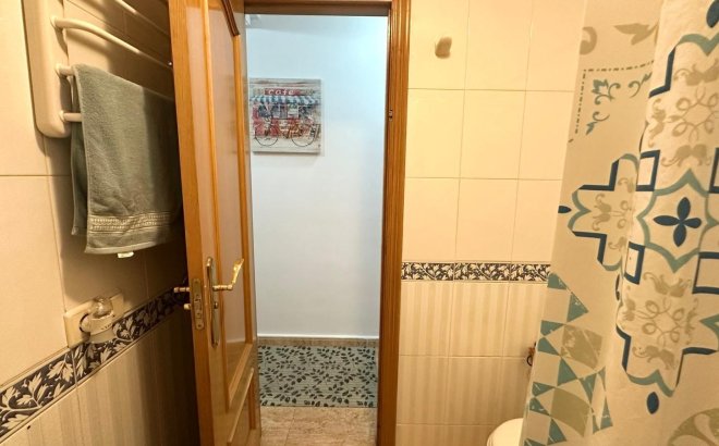 Resale - Apartment -
Torrevieja - Playa del Cura