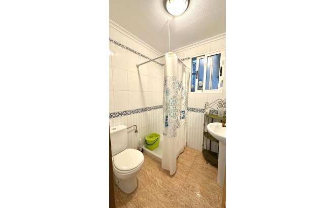 Resale - Apartment -
Torrevieja - Playa del Cura