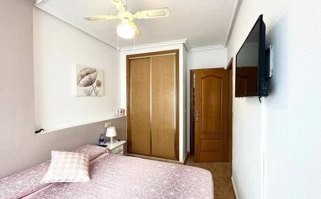 Resale - Apartment -
Torrevieja - Playa del Cura