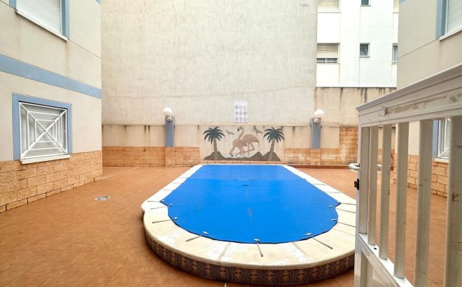 Resale - Apartment -
Torrevieja - Playa del Cura