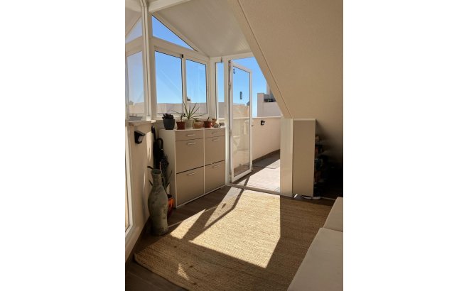 Resale - Bungalow -
San Miguel de Salinas - Las Colinas