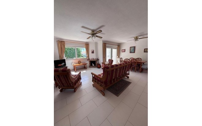 Resale - Apartment -
Los Dolses - Inland