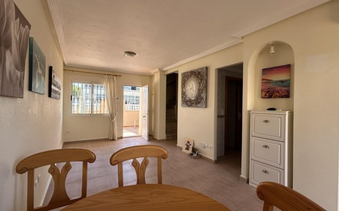 Herverkoop - Town House -
Los Altos - Costa Blanca