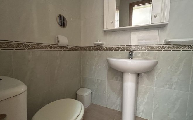 Herverkoop - Town House -
Los Altos - Costa Blanca