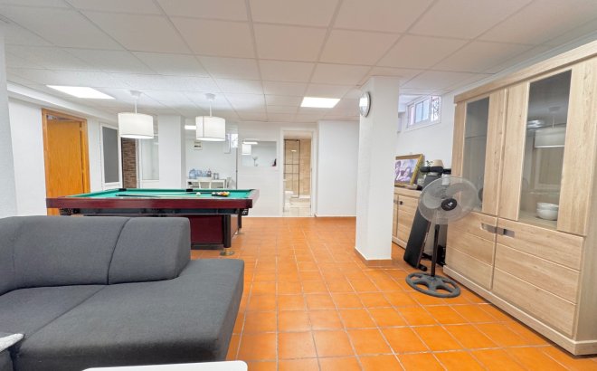 Revente - Villa -
Algorfa