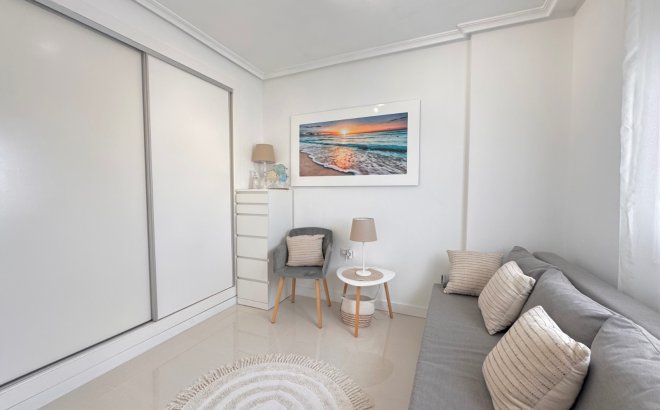 Revente - Villa -
Algorfa