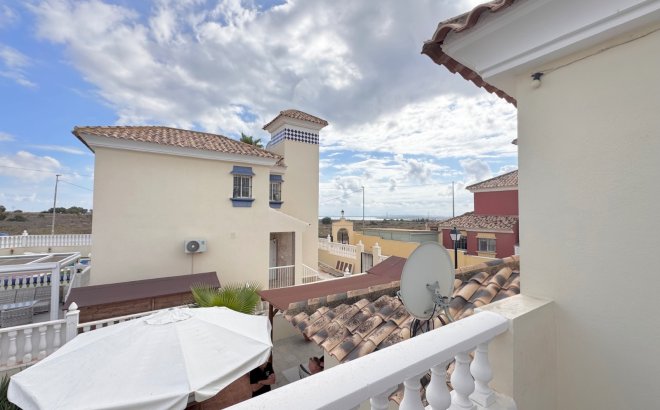 Revente - Villa -
Algorfa