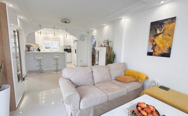 Revente - Villa -
Algorfa