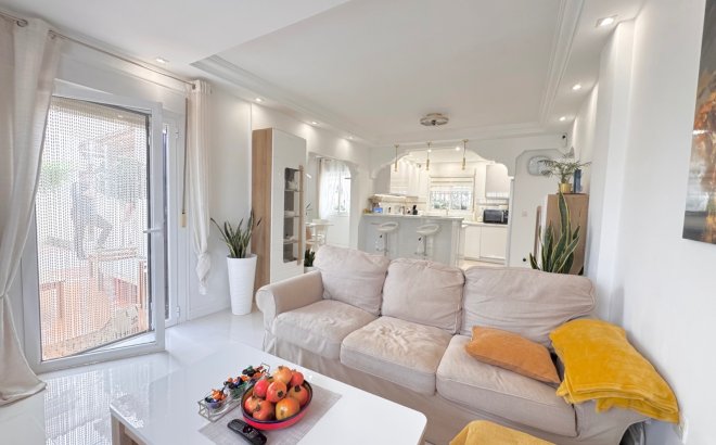 Revente - Villa -
Algorfa