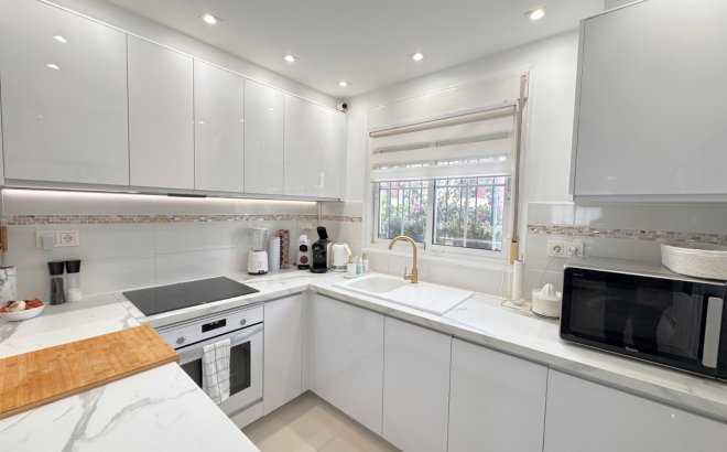 Revente - Villa -
Algorfa