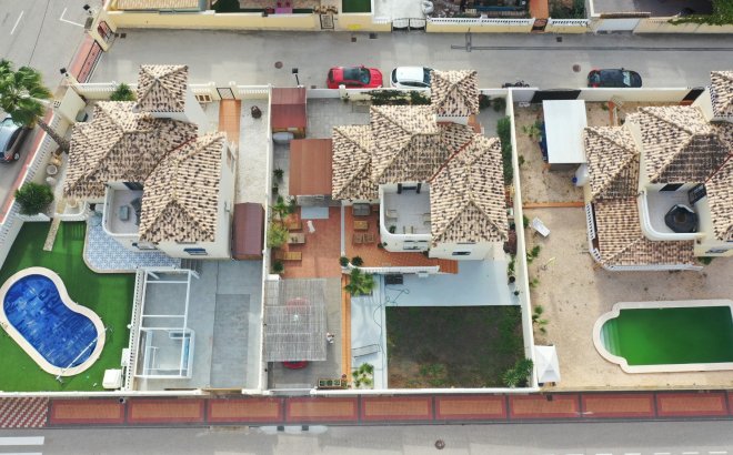 Revente - Villa -
Algorfa