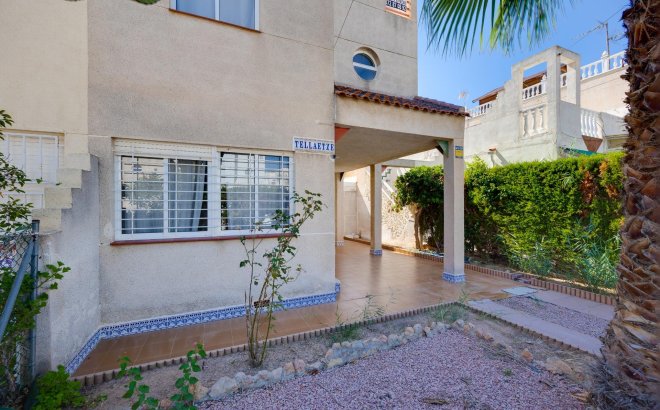 Resale - Town House -
Torrevieja - Paraje Natural