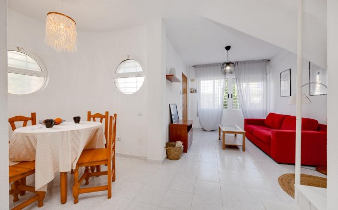 Resale - Town House -
Torrevieja - Paraje Natural