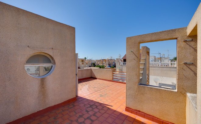 Resale - Town House -
Torrevieja - Paraje Natural