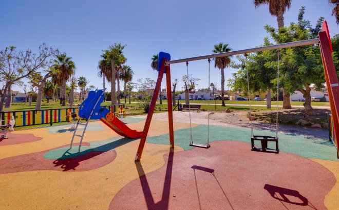 Resale - Town House -
Torrevieja - Paraje Natural