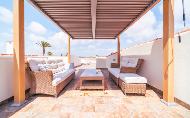 Resale - Villa -
Torrevieja - Costa Blanca