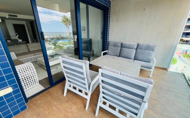Revente - Appartement -
Punta Prima - Costa Blanca
