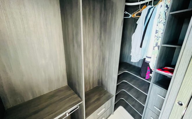 Revente - Appartement -
Punta Prima - Costa Blanca