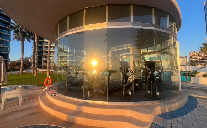 Revente - Appartement -
Punta Prima - Costa Blanca