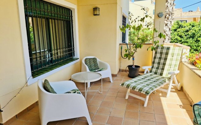 Resale - Apartment -
Orihuela Costa - Costa Blanca