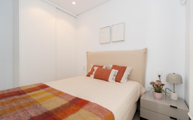 New Build - Semidetached -
La Marina - El Pinet