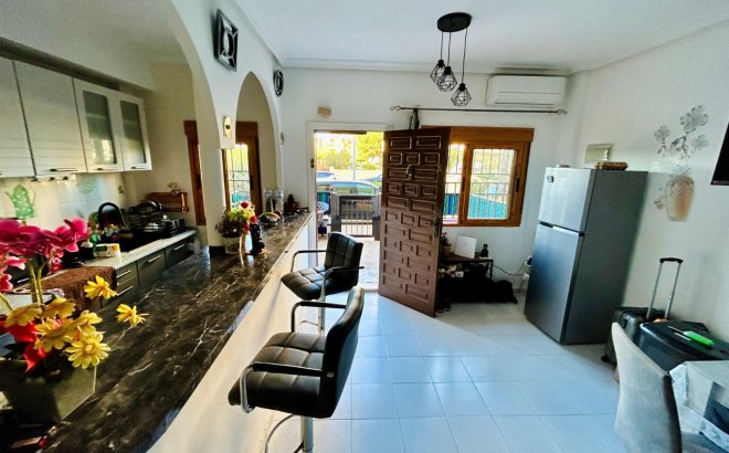 Revente - Dúplex -
Torrevieja - Costa Blanca