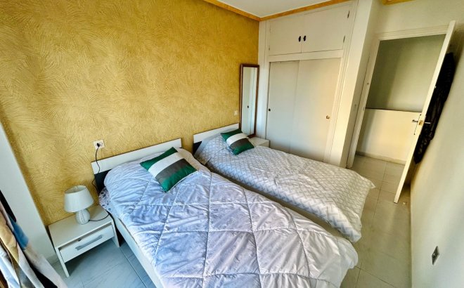 Revente - Dúplex -
Torrevieja - Costa Blanca