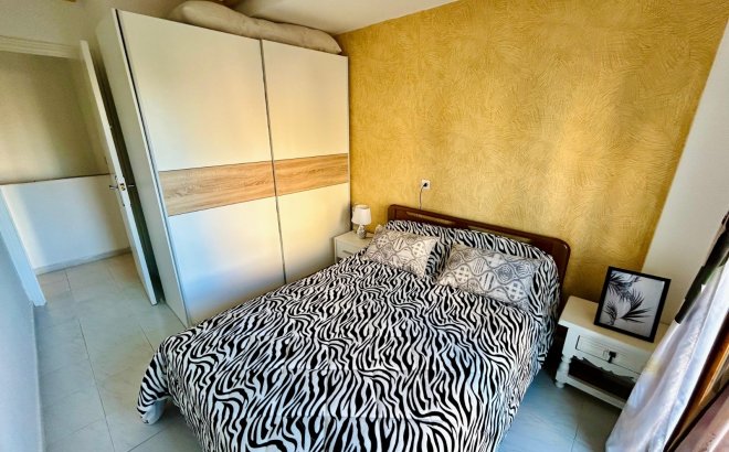 Revente - Dúplex -
Torrevieja - Costa Blanca