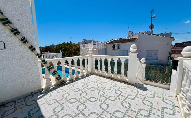 Resale - Town House -
Torrevieja - Costa Blanca