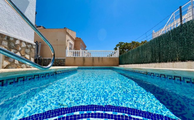 Resale - Town House -
Torrevieja - Costa Blanca