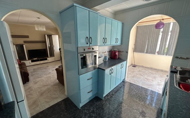 Resale - Town House -
Torrevieja - Costa Blanca