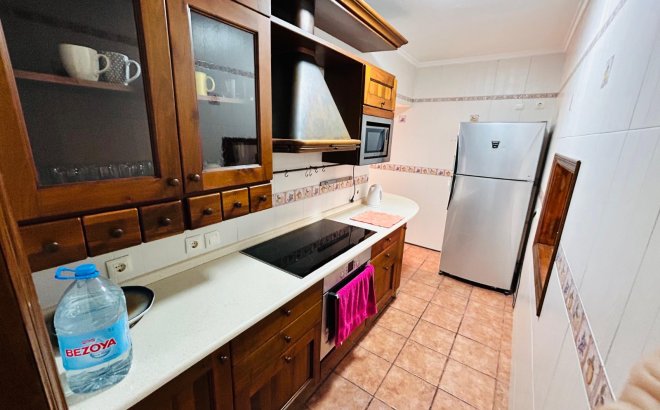 Resale - Villa -
Torrevieja - Costa Blanca