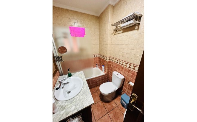 Resale - Villa -
Torrevieja - Costa Blanca